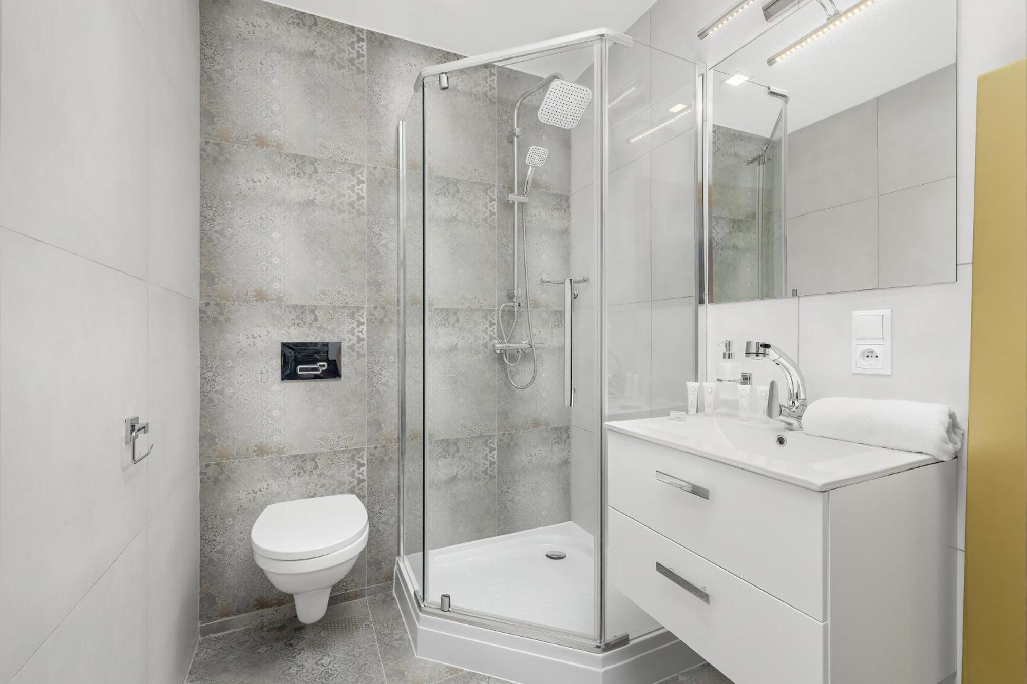 Nowoczesne I Stylowe Apartamenty W Centrum Bytomia Blisko Rynku By Noclegi Renters Exteriör bild